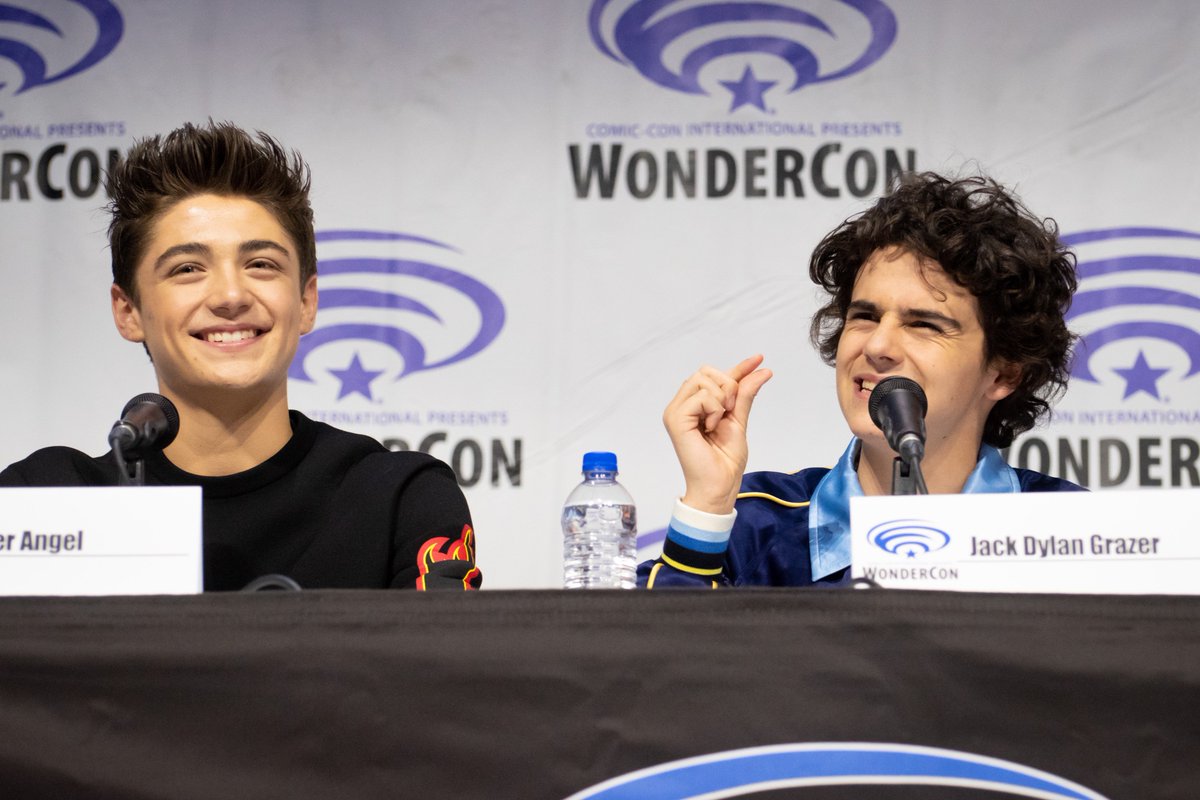 SeeArgh's tweet photo. Seeing @ZacharyLevi, @AsherAngel, #MarkStrong, &amp; @Jgrazerofficial at #wondercon2019 was fantastic, but seeing #Shazam on the big screen was even better. This life-long Shazam fan had a great week! See all my Shazam WonderCon panel pix at https://t.co/pABmQVESDC. #justsaytheword https://t.co/8yGfG1dphI