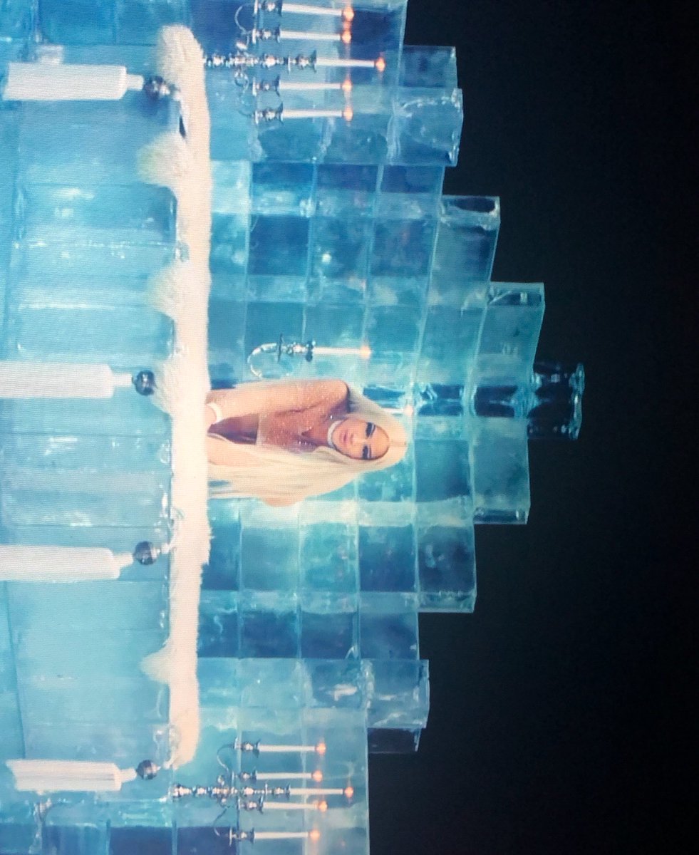 kubodsgn's tweet photo. @ShirinDavid things u did; THAT #IceVideo https://t.co/c1313anfgm