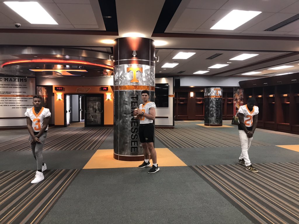 cade_larkins's tweet photo. Had a good visit at Tennessee today! #GBO 🍊 @Vol_Football @JimChaneyUT @ChrisWeinke16 @DC_Pioneers @k_rams10_52 @p_kollie_21 @Dontah1 https://t.co/i4xBHxkzag