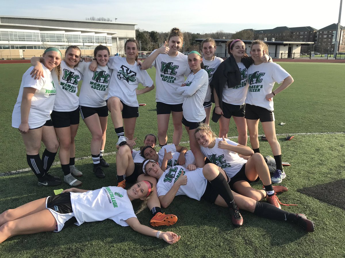 YCPWSoccer's tweet image. Final session of the first week of spring training!! One pre- and one post-session photo! Guess which one is which! #letsgoyork #risingtide #corevalue1