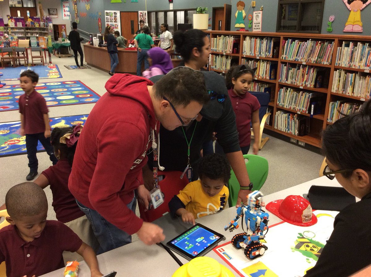 <a href="/ajbushelem/">Bush Elementary</a> <a href="/AliefScience/">Alief Science</a> <a href="/aliefisd/">Alief ISD</a>
STEAM/AVID Night is off to a great start!  There’s still time to join us. The book fair is also open! 5-7
