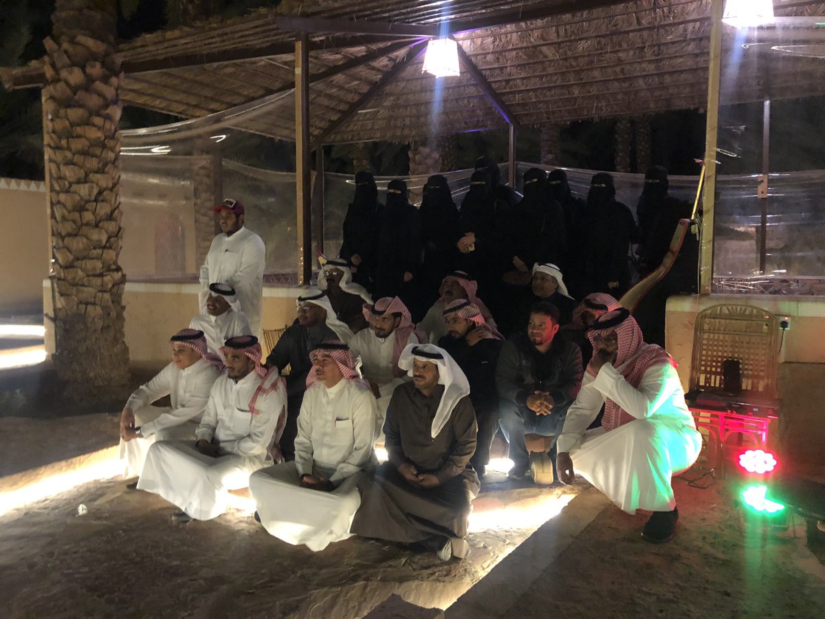 بدعوة من المدرب خالد خفاجي تشرفت بحضور عشاء لدورة تدريب المرشدين السياحيين لكوني اول مرشده سياحه في #العلا والتعرف على المرشدات المقبلات في العلا وتحدثنا عن مستقبل الارشاد النسائي في العلا واهميه تطوير مهارات المرشد السياحي
#العلا #مرشدات_المملكه ##alula #tourguide #سياحه