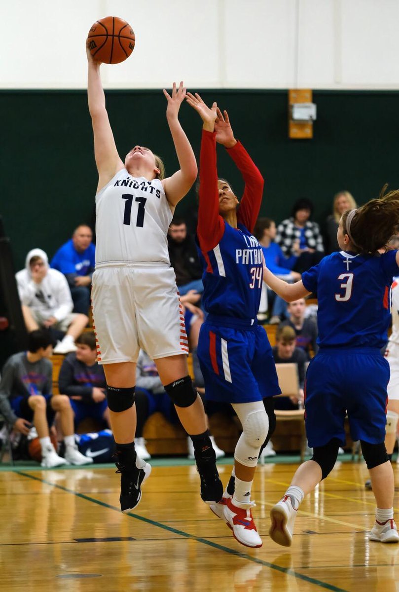 NCHBCLive's tweet photo. 2019 NATIONAL Award Announcement--

National #HomeSchool Basketball

GIRLS-- 2019 Offensive Player of the Year

Christina Furey #11 -SWLA Lady Knights https://t.co/2NdvcQlbOw