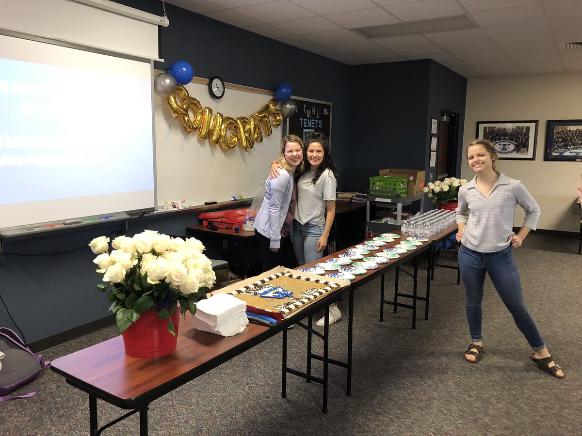 TMHSNHS2's tweet photo. Successful new inductee luncheon! Congratulations to our new Class of 2020 members. 💙🐾 https://t.co/mSkZ44tjL6