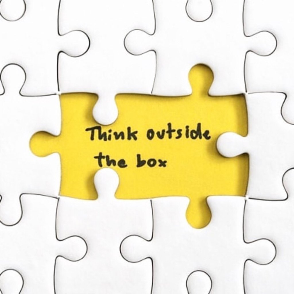 WinkThreading's tweet image. Think outside the box... and try #WinkThreading! 😉⁣
⁣
This gentle form of hair removal avoids removing a layer of skin like #waxing, and is the most hygienic process available, because there are no chemicals or tools used aside from a spool of antibacterial thread. ⁣⁣#brows