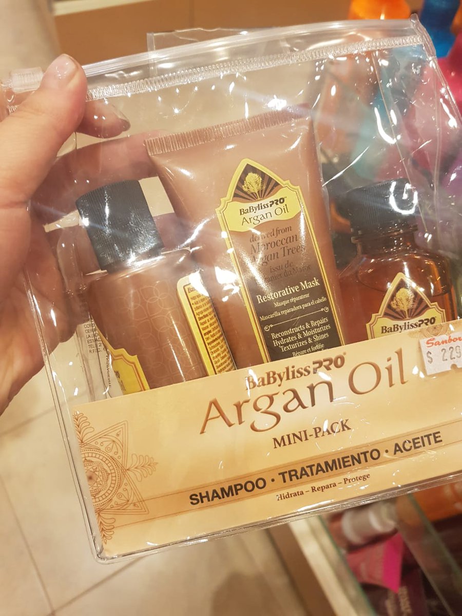 HOrangeDreamer's tweet photo. Heeeey @ArganOilC me encantan sus aceites, pero un poquito menos de plástico no?
 :( #Plasticoinnecesario https://t.co/HbUCHZGbWa