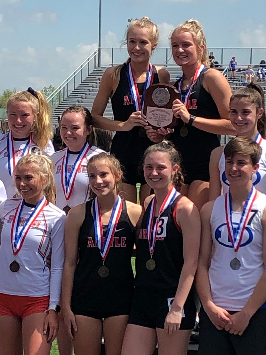 Coach_Martin85's tweet photo. Varsity Girls District 8 4A Champions #Argyle #ArgyleHS #EaglesFly https://t.co/VXKo0dmjYC