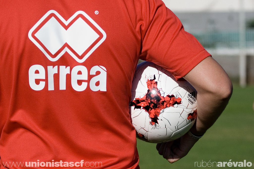 UnionistasCF's tweet photo. ⏰ | ¡Feliz domingo! El equipo disfruta hoy de un día de descanso antes de comenzar a preparar el próximo encuentro. https://t.co/RBqd0Jb5D9