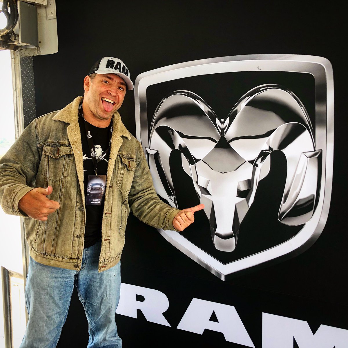 frankymostro's tweet image. A RAMEAR en jueves!!!!
#RAMHD