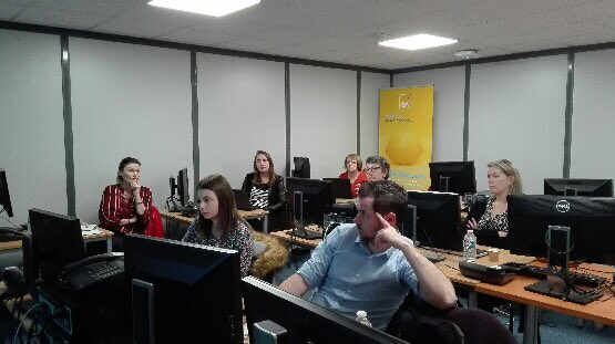 #QueLaForceCRMSoitAvecNOUS #Salesforce100% DemCo a #Nantes les 3 &amp; 4 avril avec les agents et collaborateurs de la circo de Frédérique <a href="/levergerferet/">Leverger Feret</a> @EricP_AXAOuest <a href="/thibdebonna/">Thibaut</a> <a href="/FrancisECRE/">ECRE</a> @mathieu_godart <a href="/SVissokalis/">Stathis Vissokalis</a>