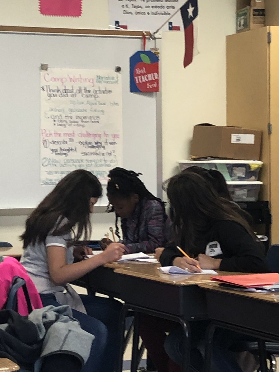 CherylSchriewer's tweet photo. Fifth grade is having fun with STAAR review strategies! #connect4 #SISDLearners #RodriguezES https://t.co/vcg9Ad7Q4z