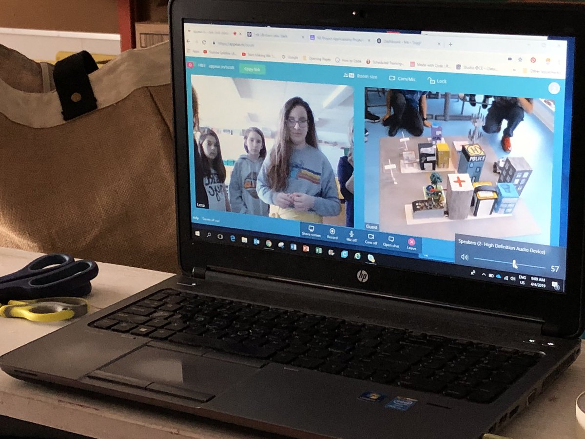<a href="/brilliant_labs/">Brilliant Labs / Labos Créatifs</a> The LEGO team at JR School <a href="/asdnnb/">ASD-North</a> held a friendly LEGO comp with Rivers Int School in Arnhem, NL. Students built identical course maps with customized objects. We met online, chatted and sent our EV3s on route.