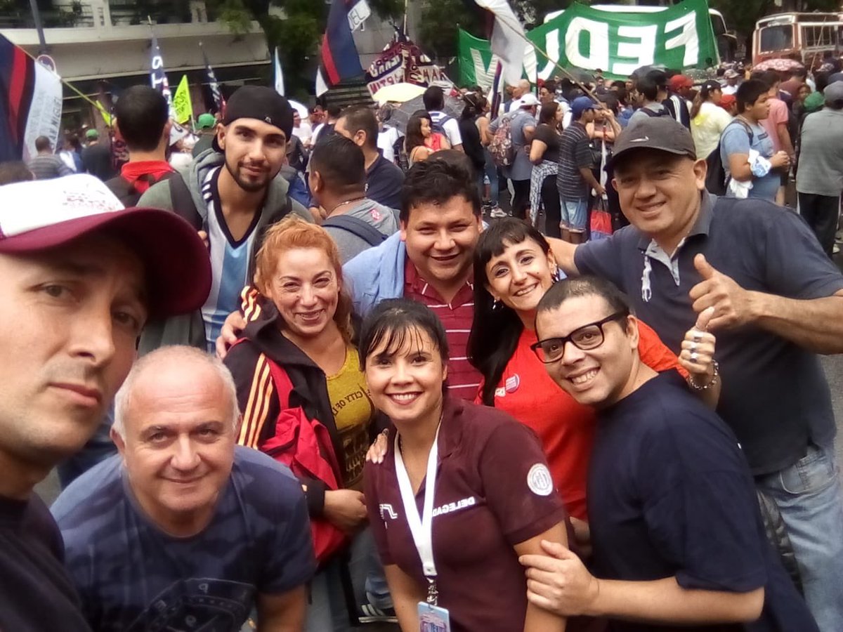 Marcha de los trabajadores y trabajadoras <a href="/gabyfranch77/">El PELA 85 🌶️</a> <a href="/VaneRamos1402/">Vanesa Ramos</a> <a href="/marianadecoto/">Mariana Zalazar</a> <a href="/FedericoBellus2/">Fede</a>  @ArturoG0RD1LL0 <a href="/Montesinocarlo1/">Montesino carlos</a> <a href="/cocorojas83/">Jose Rojas</a> <a href="/CarlosVillita35/">Carlos Villavicencio</a> <a href="/BifariR/">BifariRacing</a> <a href="/LUCHICASCON/">Luciano Casco</a> <a href="/aldecoto/">alberto aldeco</a> @RamonMuerzaSEC  #GranateMorada