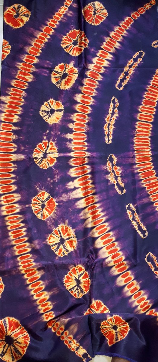 ToluBabyGirl's tweet photo. These heavy #Adiresilk did not even make it to Twitter/IG before they were taken off 

They came in today and they are gone.

3 yards, double length, N7, 000 only

I am your #AdirePlug. https://t.co/Ek56k8YAil