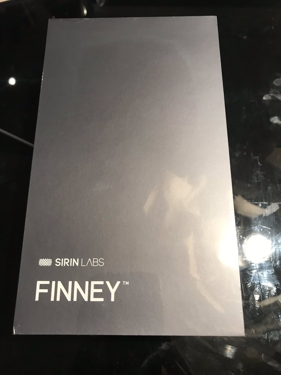 cryptomanran's tweet photo. Coming up to 100k followers soon and to show my appreciation to you all I’m going to give away this @SIRINLABS phone to my 100 000 follower.  Retweet... https://t.co/CykYKBiAKF
