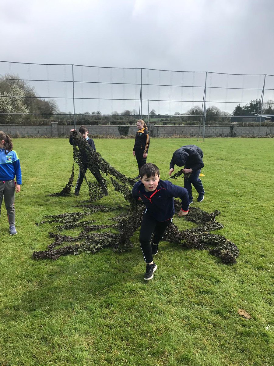MountTalbotNS's tweet photo. We had great fun completing our obstacle course during Active School Week. @irelandactive @activeflag @healthyireland #ASW19 https://t.co/2yhXJEsY9f