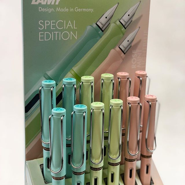 tudosno's tweet photo. LAMY Special Edition 2019 kom inn i dag i tre fantastisk pastellfarger. Hvilken liker du best? Blue, Mint eller Rose? https://t.co/QdZCG9q3Do https://t.co/sDU2zC6cHm