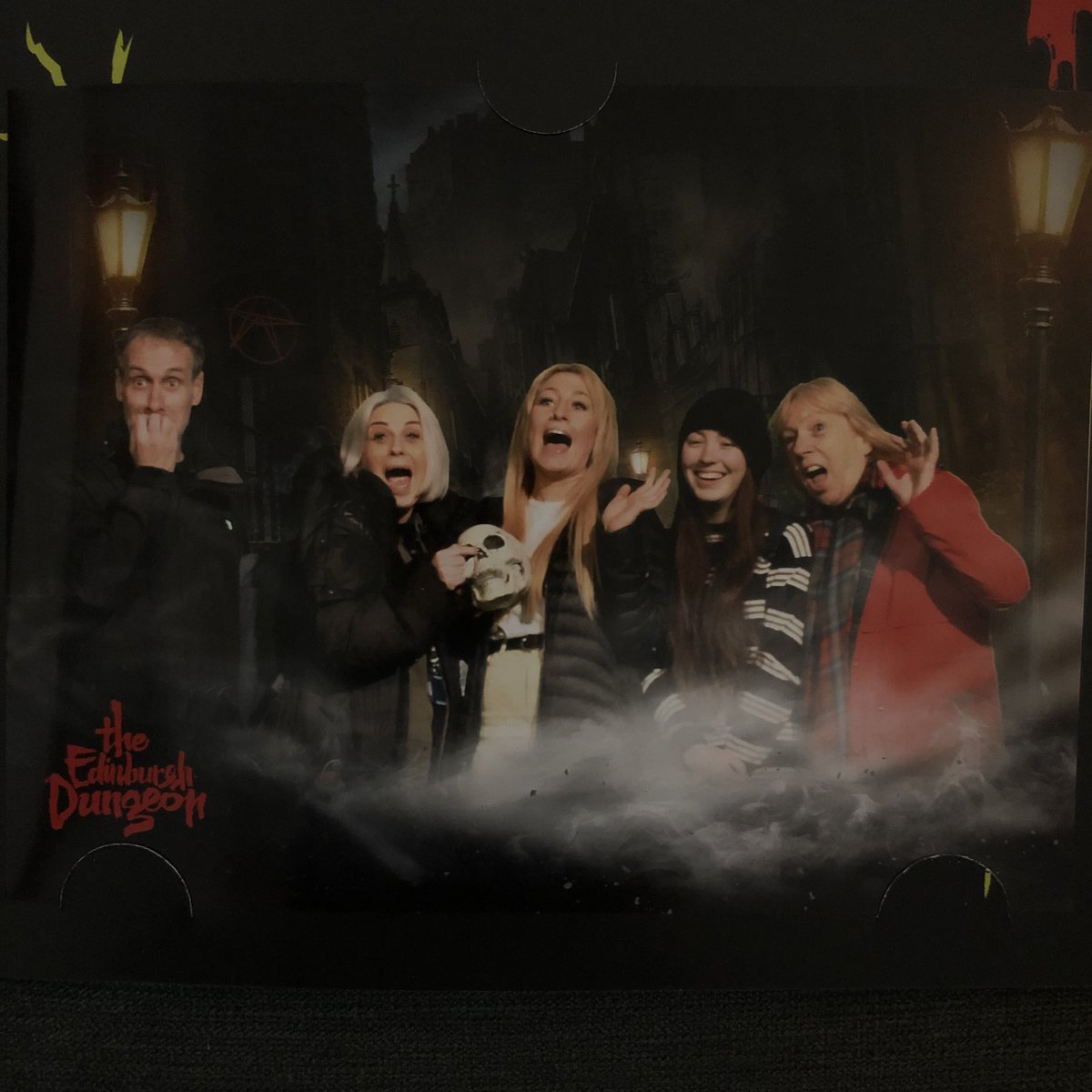 cldwyt's tweet photo. Some of the West Youth Team looking a wee bit scared ๐ป๐นโ ๏ธ๐๐
โฃ
#EdinburghDungeons #Fun
#StrathmartineAndLochee
#YouthWorkChangesLives ๐ https://t.co/TIU8RnNQpG