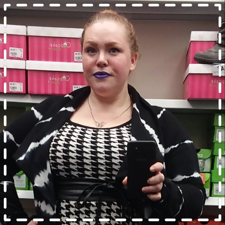 ReaganRose69's tweet photo. Loving my look featuring NYC metallic lippie, The balm eyeshadow, maybelline brows, and of course my favorite sweater. #lanestyle #influenster #nyxmakeup #plussizeootd r.  #Friendchella! https://t.co/GryVh6exwJ