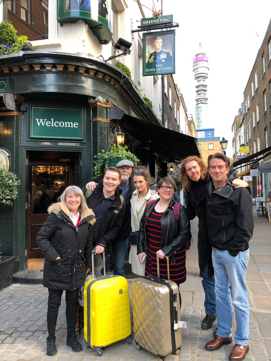 UCANProduction's tweet photo. Great trip to London to see @megan_carysss @jakesawyers @extantltd #ExtantPathways. Old friends making new plans 🎭🎭🎭 #ucantalent https://t.co/bkZ4JDm7Im