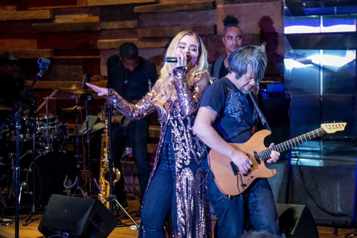 jaymeclaire's tweet photo. 🎸🎸🎸 for dayz @KayTaMatsuno #tbt to the release of my -ep- ‘Swagger &amp; Chrome’ #swaggerandchrome #jcstrut https://t.co/rajmtvQpXx