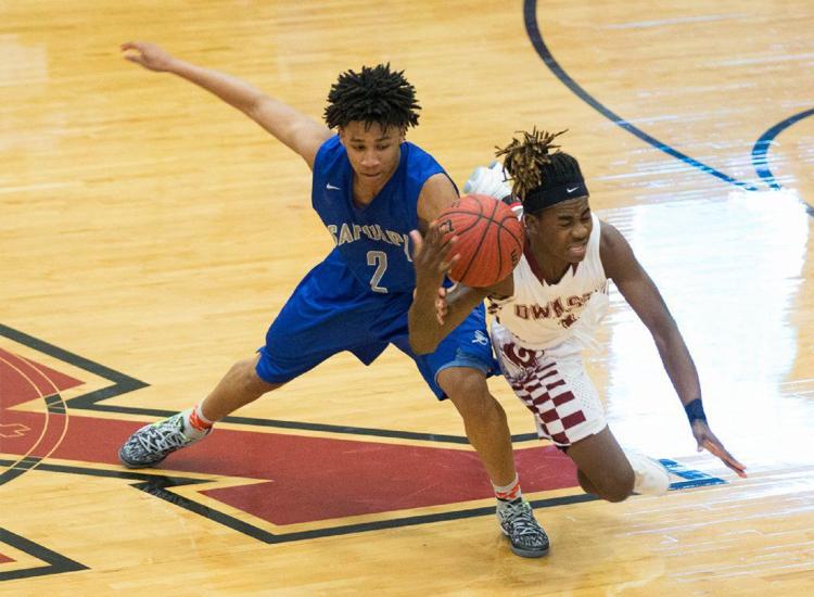 TWSportsExtra's tweet photo. Photo gallery: All-Frontier Conference honors for boys basketball:  https://t.co/z83y5qrZkY #okpreps @BTWBasketball1 @SapulpaHoops @OwassoAthletics @SanditeBball https://t.co/3HsWpDTQii