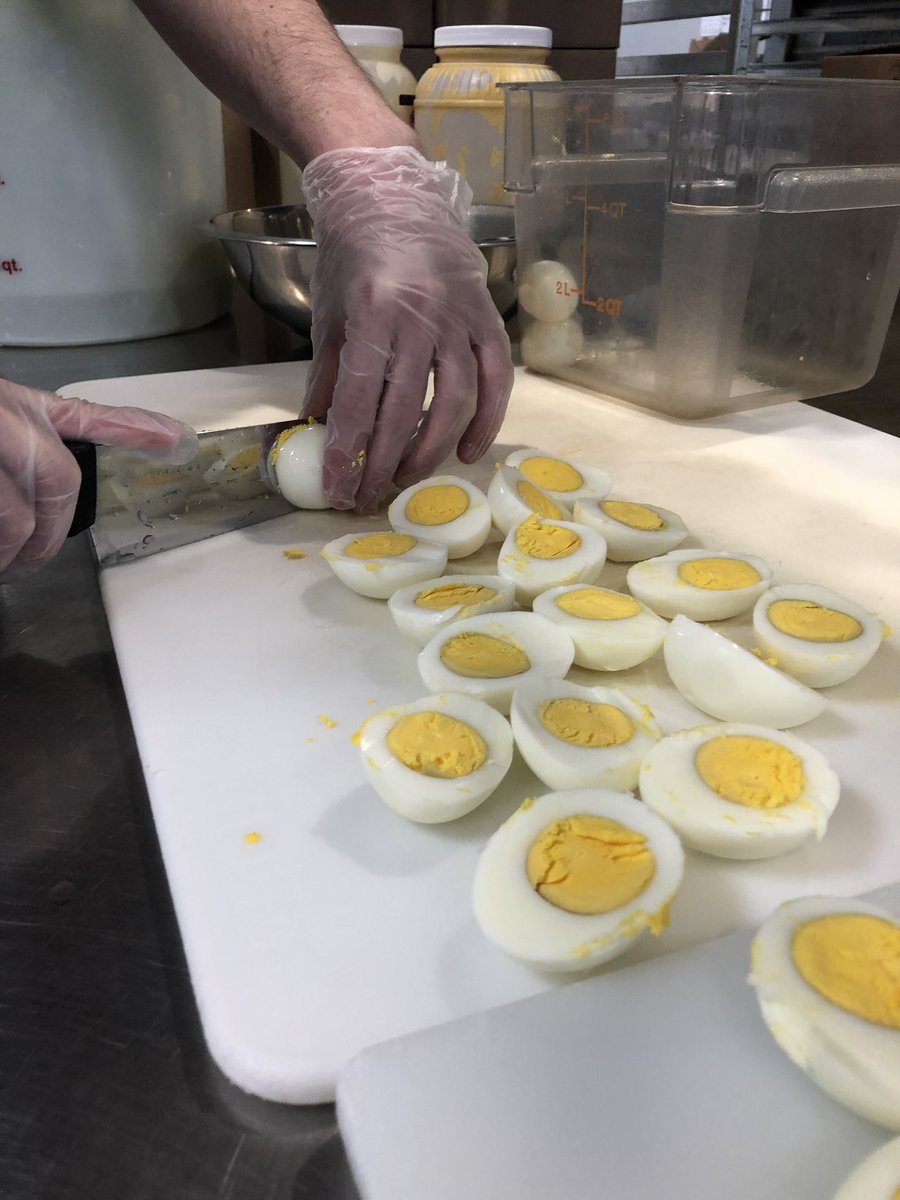 We’re gonna find those eggs, and when we do, the knives will be sharp!
.
.
#easteregg #hardboiled #egg #knife #postknife #knife_rental #knife_sharpening #chef #slicing #EggHunt2019