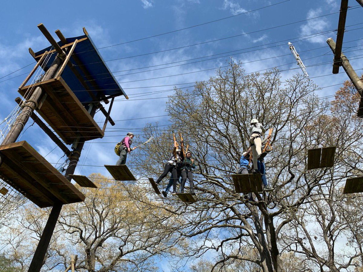 americanexplore's tweet photo. #TBT to last Saturday with @outwardboundatlanta! We love a good challenge. 💪🏽🧗🏽‍♀️ #AEscholars #2022 #OBA #Teamwork https://t.co/AcBlGM9CSK
