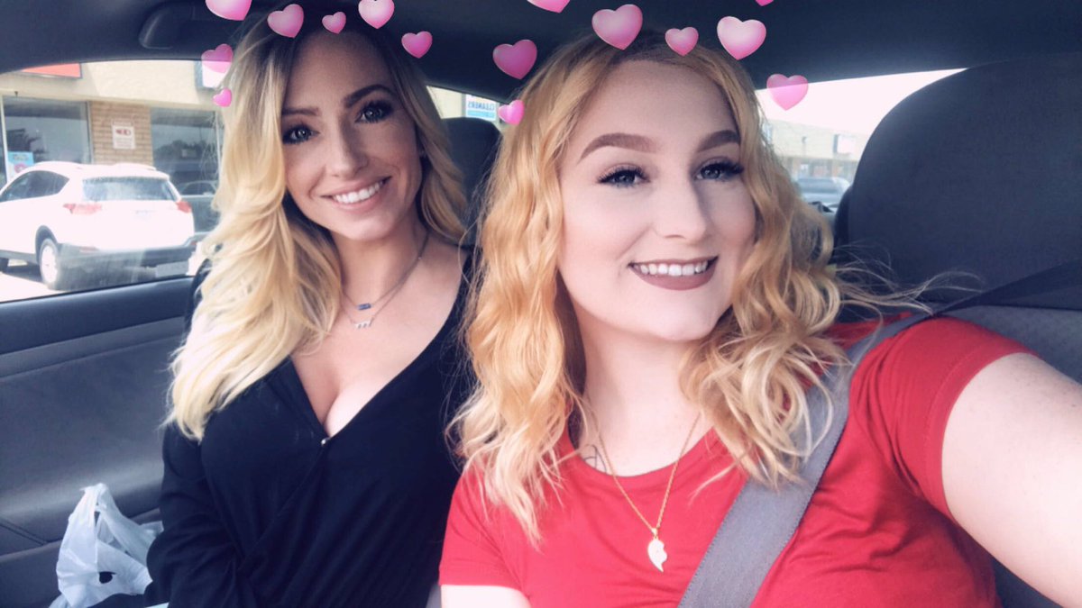 WillisACrystal's tweet image. Sissy poop #babysis #oneoffive #SisterSister