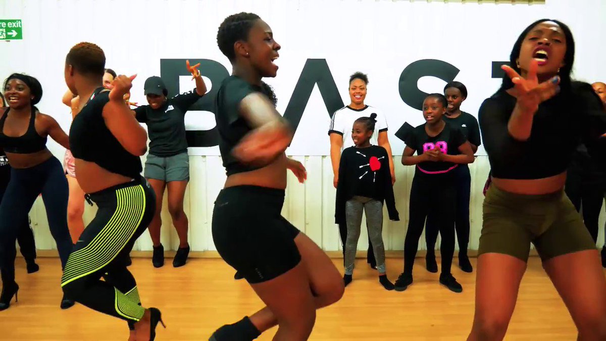dance_lovers tweet media