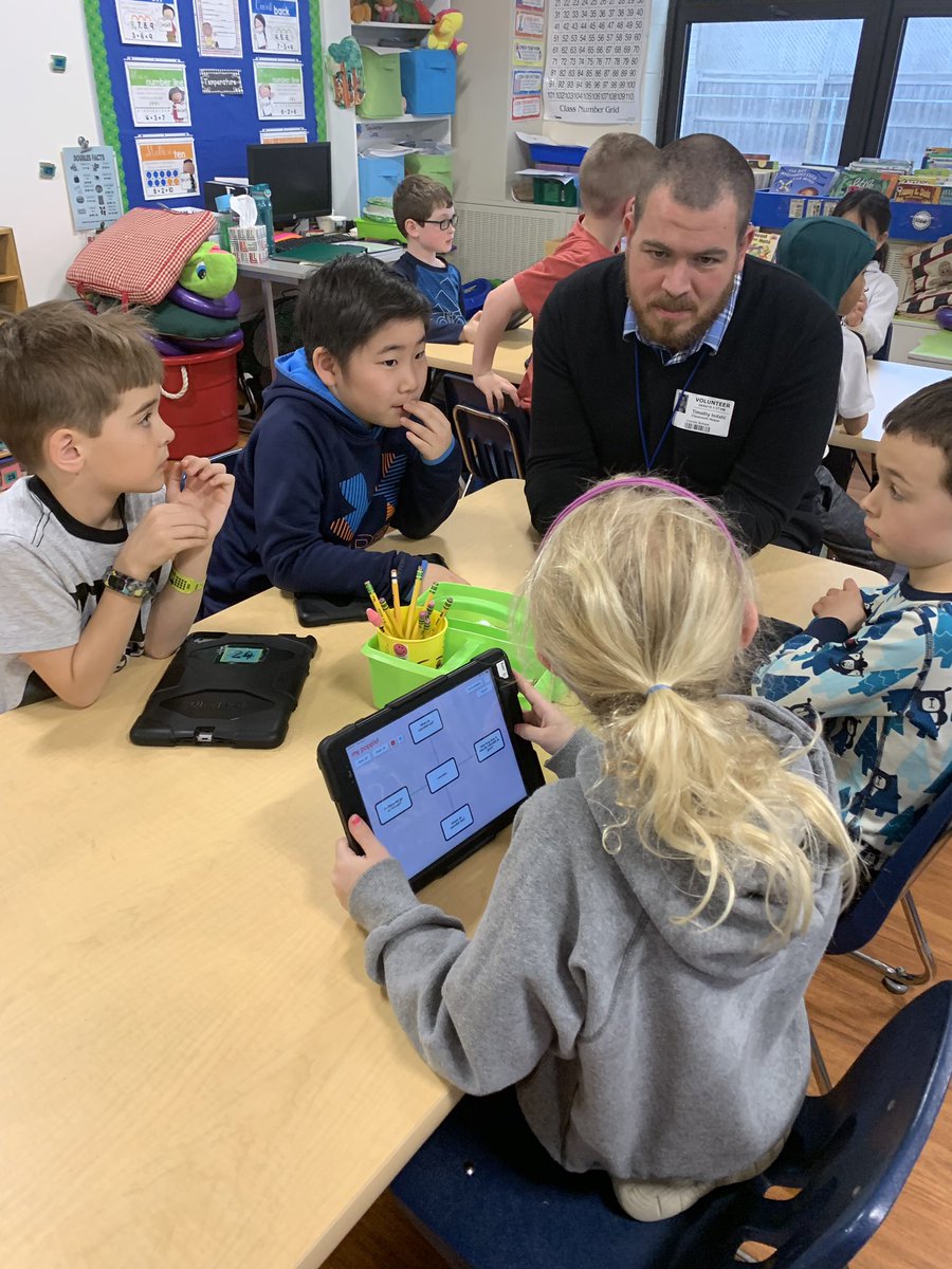 msginelles2nd's tweet photo. We talked to the experts today in second grade! #mayoscientists in the house! @LincolnK8School So many questions and excitement to learn about our zebra fish embryos!  #insciedout #lifecyclemodule https://t.co/GFaRqeJqVp
