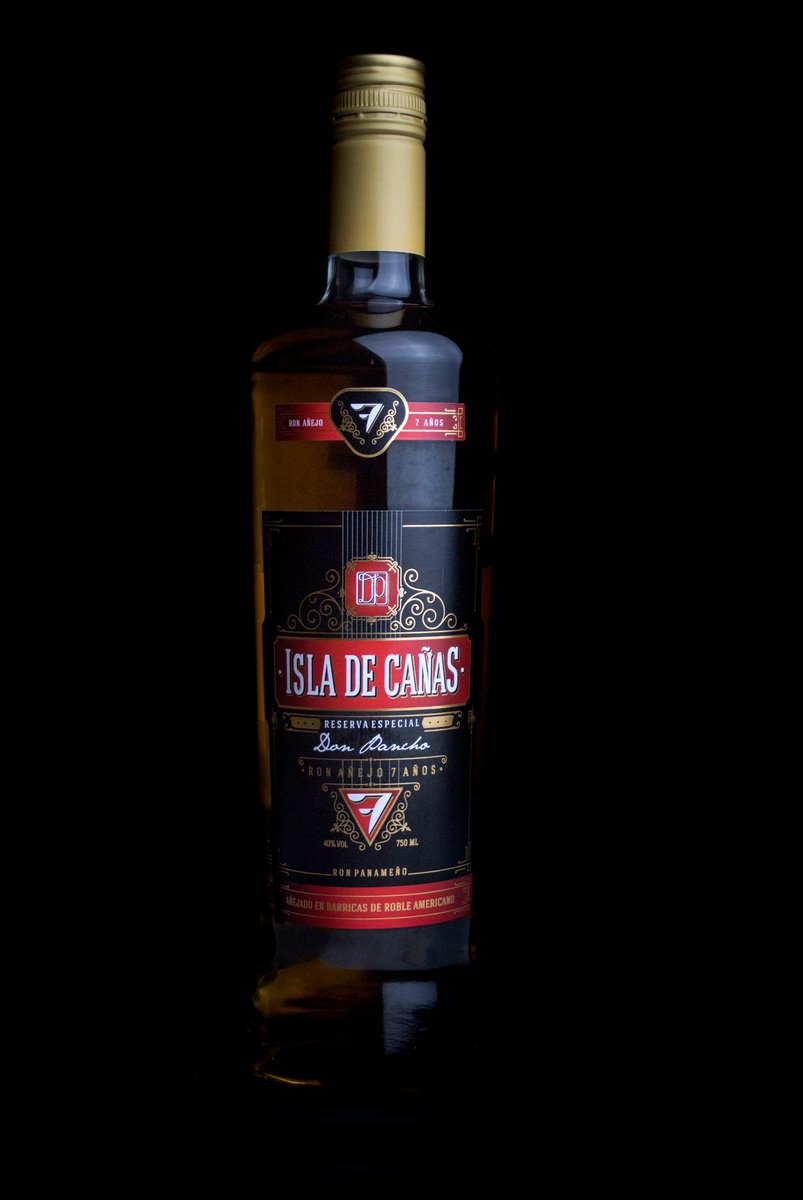 BPSGLASS's tweet image. Another project by BPSGLASS...
RON ISLA DE CAÑAS 
Spicy, golden, with a delicate sweet flavor, notes of vanilla, spices and caramel. The finish is soft, velvety with a fine bitter note.

bps.com.pa / info@bps.com.pa / +507 308 56 00
#rum #packaging #design #bottles