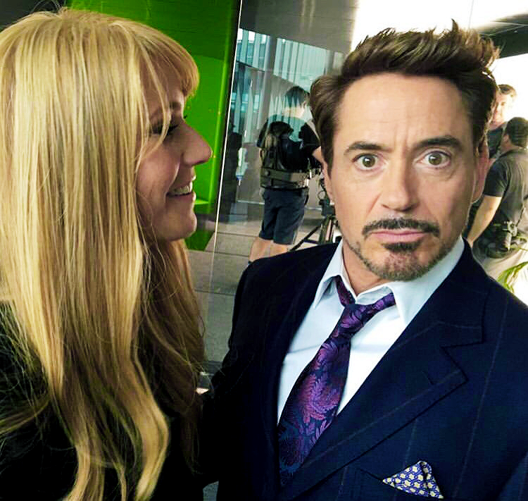 bestofpepperony's tweet photo. gwyneth paltrow and rdj being cute af on the set of spider-man: homecoming https://t.co/GoJXERwqsZ