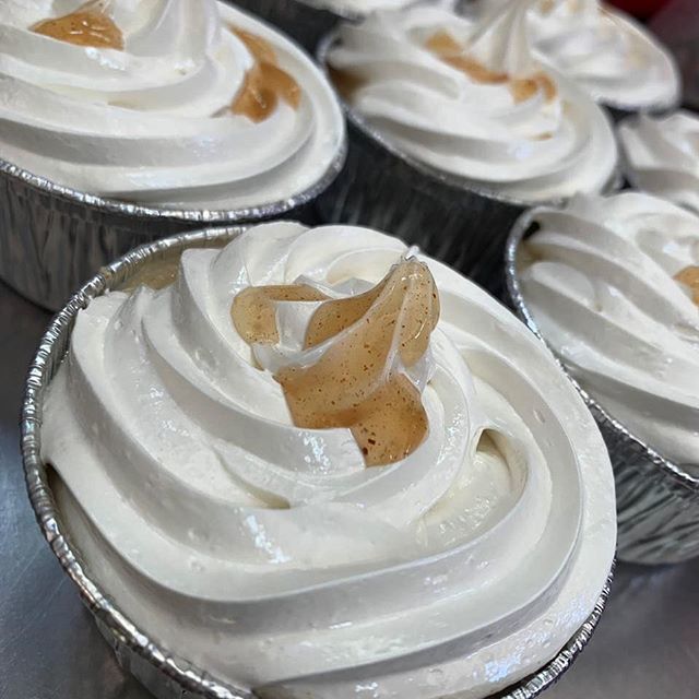 eleielerd's tweet photo. APPLE PIE TRES LECHES!!!🍎🍰#elmejortresleches #elmejorsuspiro https://t.co/K2wYJFXPOH