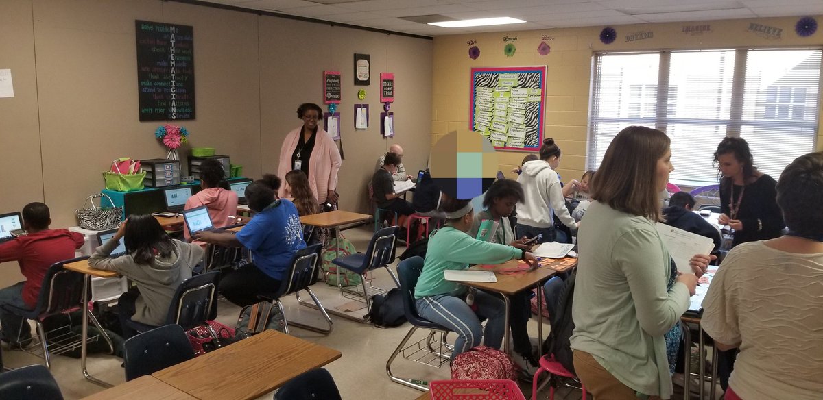 lsc023's tweet photo. We had an amazing day visiting classrooms, discussing best practices, and sharing resources with our visitors from @rmsroyals! Thank you Mr. Kilian and all the @Mauldin_Middle teachers that shared your classrooms today! #visitGCS @EdTechGCS https://t.co/7dFb8E5pHo