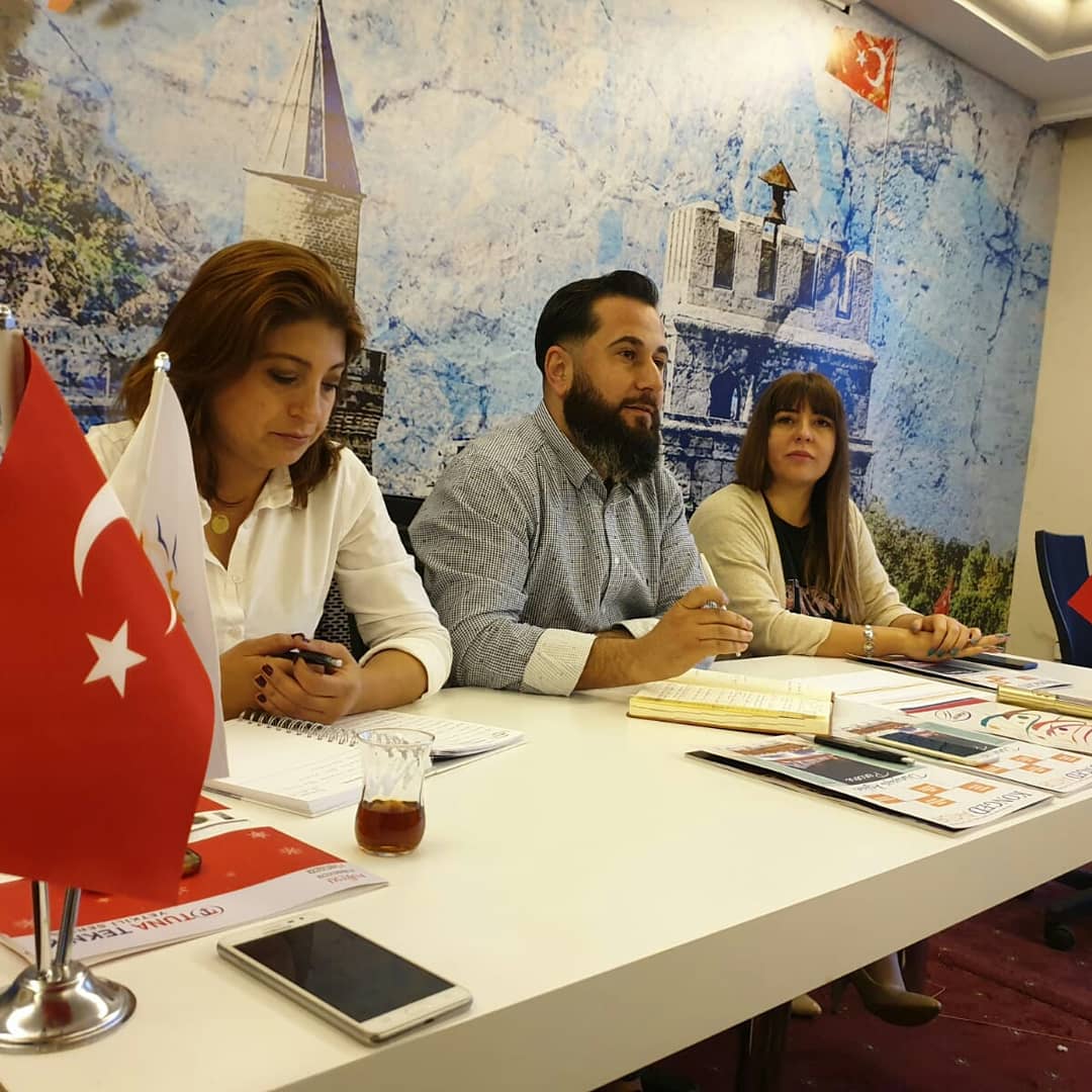 KONGEDorg's tweet photo. Nisan ve Mayıs ayında gerçekleştireceğimiz projelerimizin son detaylarını konuştuğumuz Yonetim Kurulu Toplantımızı tamamladık.
Ailemize yeni katılan arkadaşlarımız  hoşgeldiniz☺   
Biz birlikte Büyük Konged ailesiyiz. 
#KongedOrg
#Bendevarım https://t.co/aGDh4Mly4g