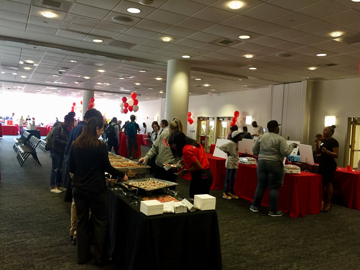 LegalScienceLLC's tweet image. Lizzy and Alex are at @TempleUniv participating in VentureFest with other #TempleMade businesses talking about what we do. If you see them, make sure to stop by and say "Hey!"