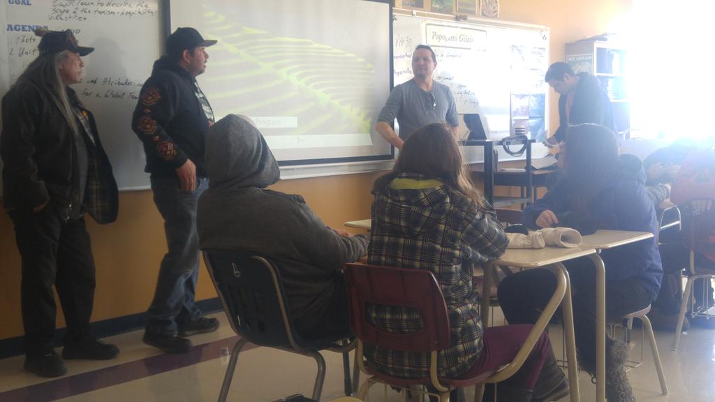 Marcel33339864's tweet photo. Sonny Osawabine Ashley Manitowabi and Jason Manitowabi Careers in the Arts presentation. Very well-received Miigwech https://t.co/bpDJ9YA4MD