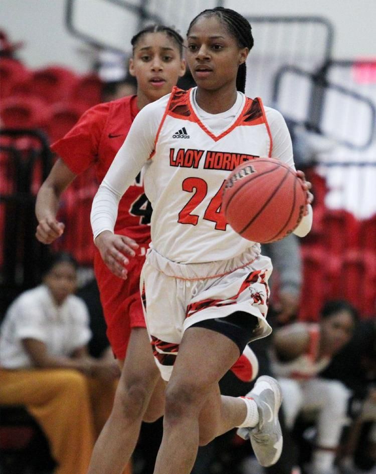 tulsaworld's tweet photo. Photo gallery: All-Frontier Conference honors for girls basketball:  https://t.co/g0eZrzQUyN #okpreps @SanditeBball @Union_Hoops @BruinsAthletics @BTWBasketball1 https://t.co/RP3oBlvbm6