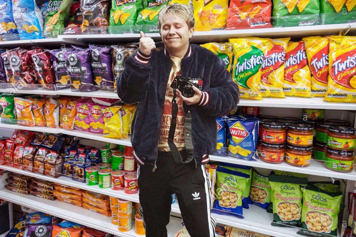urfavesasnack's tweet photo. conor mason is a snack https://t.co/EGCAr98ht9