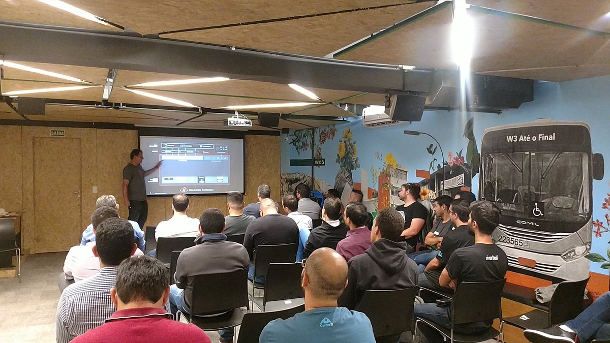 Apresentação do <a href="/ReginattoRafael/">Rafael Reginatto</a> da <a href="/PureStorage/">Pure Storage</a>