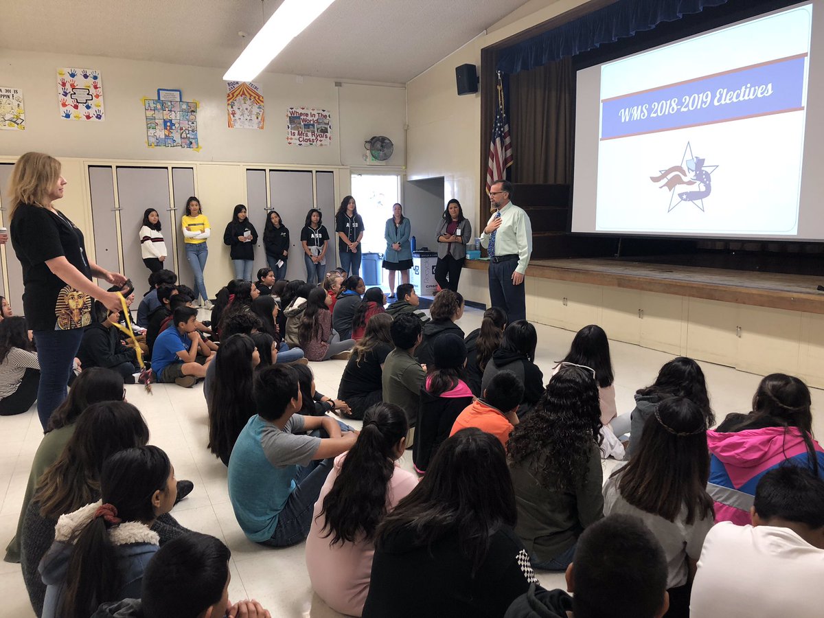WMSPatriots's tweet photo. Washington MS Visits Arbolita Elementary School to entice future 7th graders with new electives #WMSPatriots #1TEAM1VISION #LHCSD #Arbolita https://t.co/bTfWf5bi1X