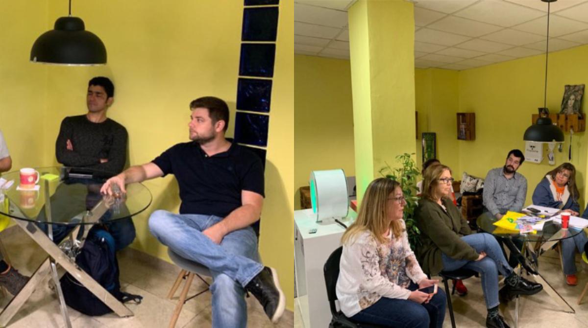 cocreatevlc's tweet photo. Hoy Jueves iniciamos el día con nuestra actividad más esperada; los #Pitch 👏. José L. Monzo presentó su #proyecto #DACTours. Valery Chistov nos habló de #DisruptiveForesight, y Angel Tinajero con  #BosqueEscuela. Enhorabuena 👏😃#CoSIE2010 @valenciactiva_ @michaelwill1003 https://t.co/m19OaHstbw