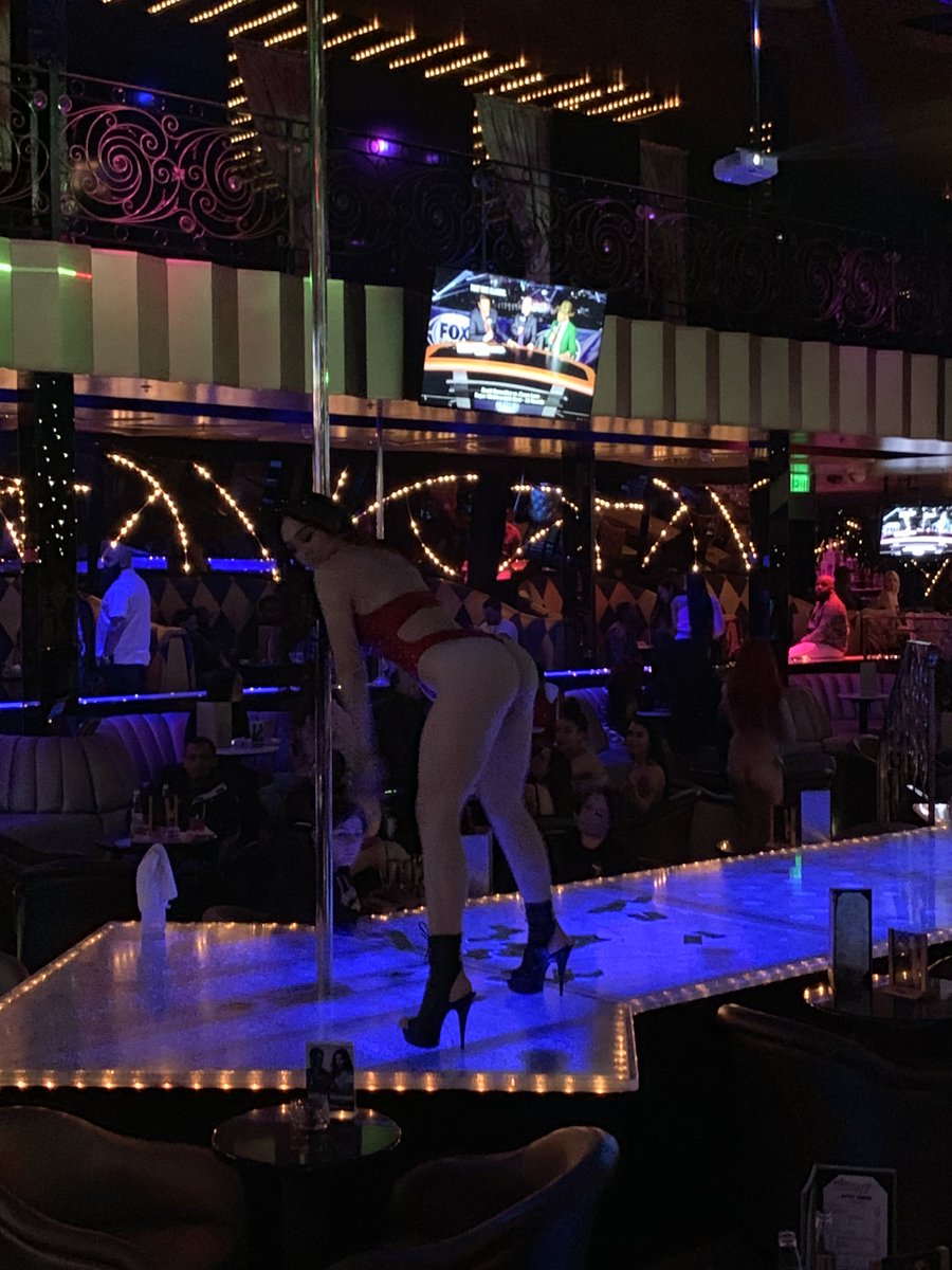 penthousephilly's tweet photo. Hungry? Come out tonight for a hand-cut steak and let the sexiest girls in #Philly be your something sweet for afterwards 😉💋 https://t.co/Qu1HdLwevH