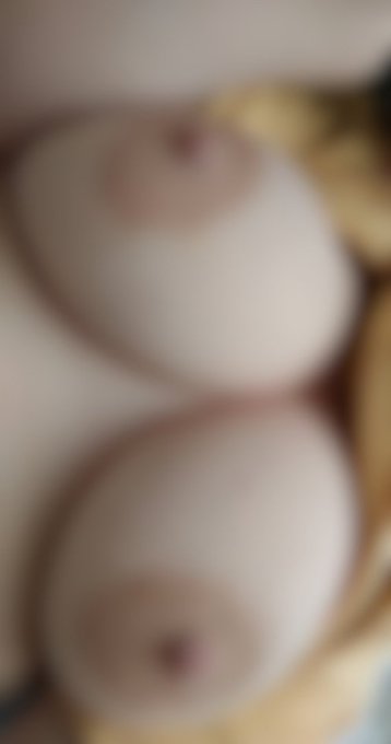 I just uploaded a Fan-only exclusive photo to Modelhub. Wanna see what you're missing? https://t.co/9LXRqhP1Yl<a href="/tag/mytwitteranniversary"class="tags"><span>#mytwitteranniversary</span></a>