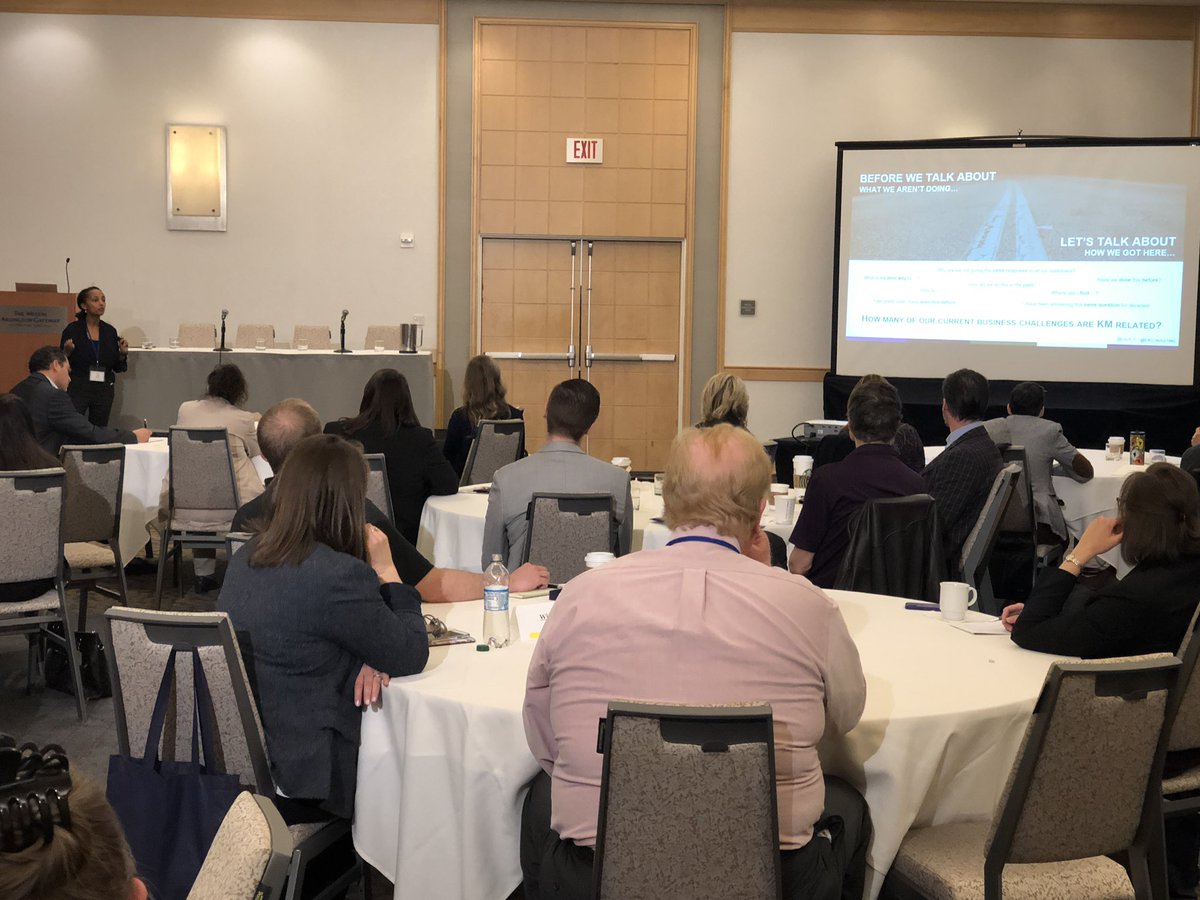 Lulit Tesfaye speaking on ROI for KM at the KM Showcase.