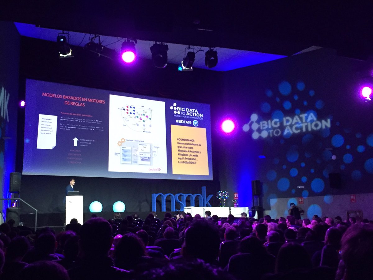 dcrivillen's tweet photo. Gran experiencia hoy en #BDTA19 aprendiendo de los mejores con @MSMK_ https://t.co/UuD5R7KNeg
