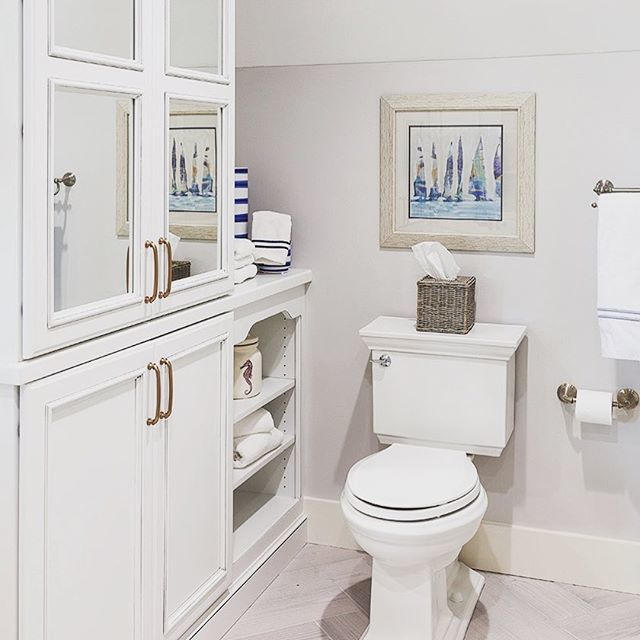 HomeAndDesign's tweet image. Coastal #chic bathroom designed by Gina Fitzsimmons of @fitzsimmonsdesign 
Fitzsimmonsdesign.com | Facebook.com/fitzsimmonsdes… | 410-269-1965

#fitzsimmonsdesign #designpartner #homeanddesigndc