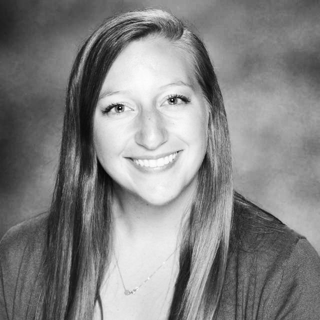 VarsityYearbook's tweet photo. Sarah Kirksey loves journalism. Like, a lot. So much, we might have made her cry about it.

She’s a rising star, she’s our newest friend of the mod and we think she’s great.

→ https://t.co/ZMTTiA8tcK

#MindTheGutter #hjyearbook #podcast https://t.co/s562OZDmXr