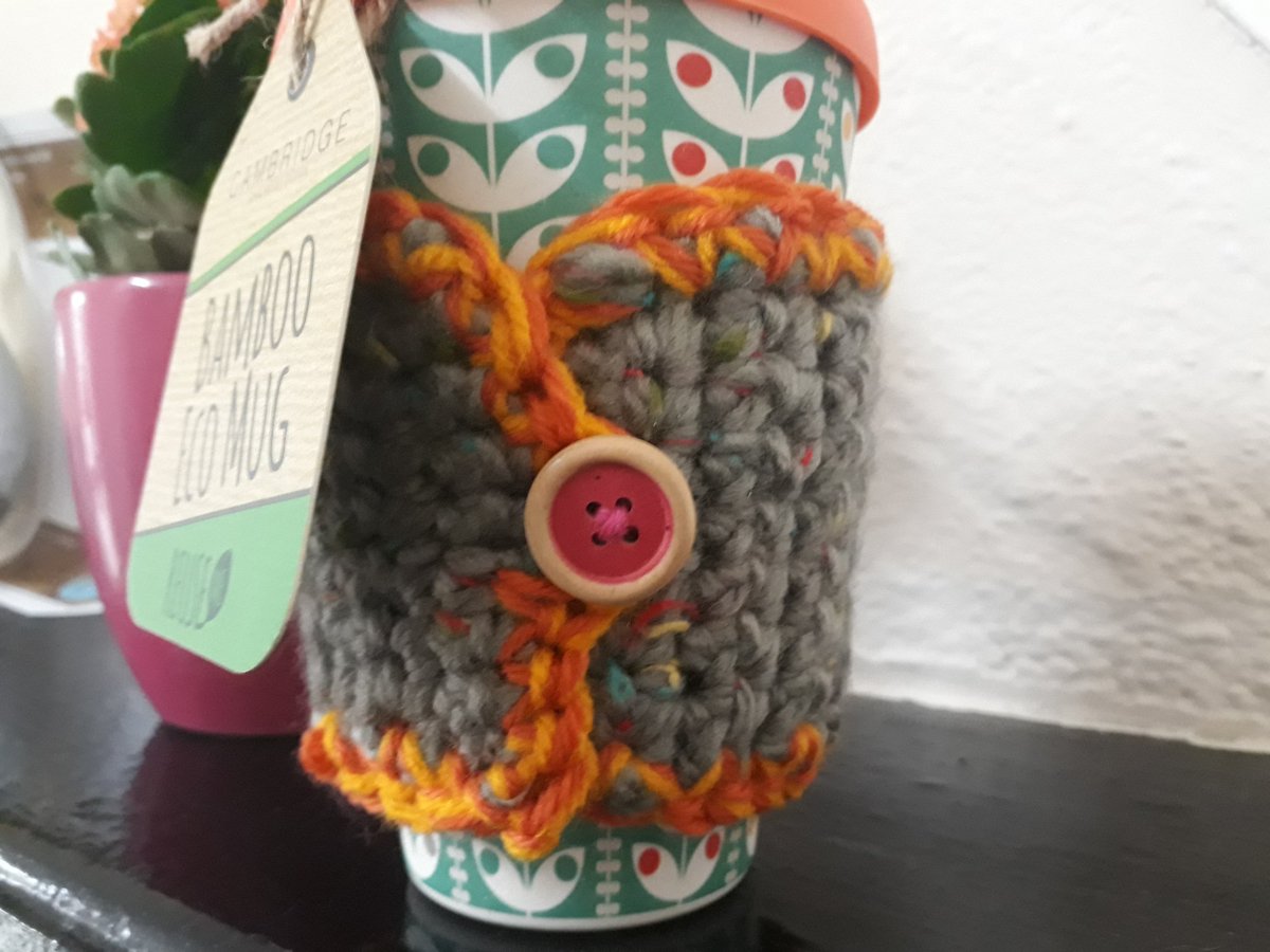 coffeeandcare's tweet photo. I have one lovely volunteer to make cup cosies thanks to the very kind @sheelaghb18 .. if anyone else could help please get in touch.. #TheCariadProject ♡ #knitting #crochet #Fundraising https://t.co/NkY2wrH41L